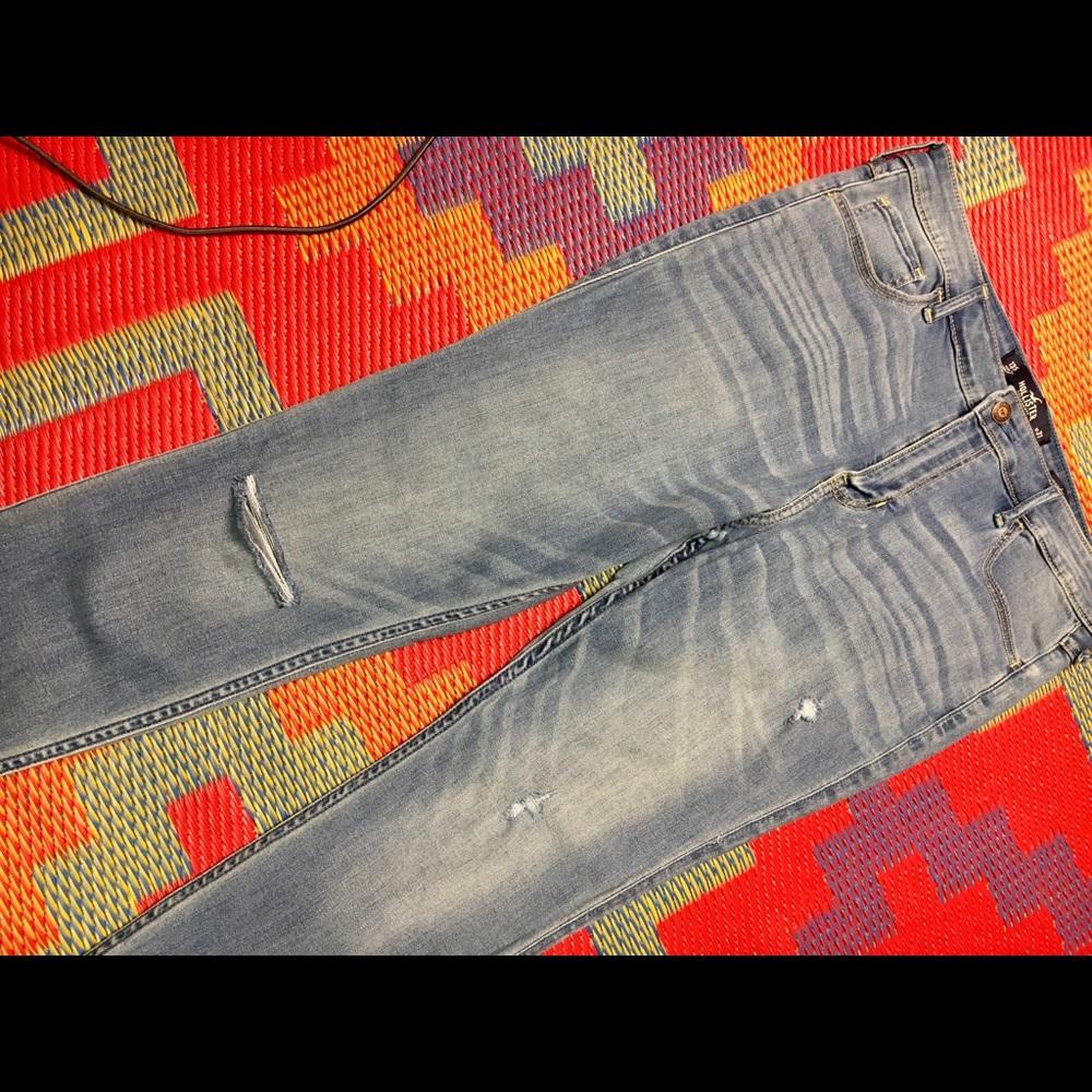 13S Hollister HighRise Super Skinny 31w/28L